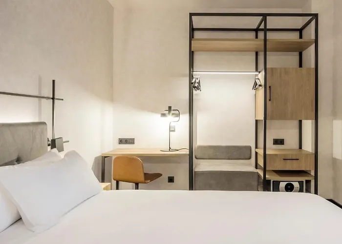 ホテル Ilunion San Mames 4*