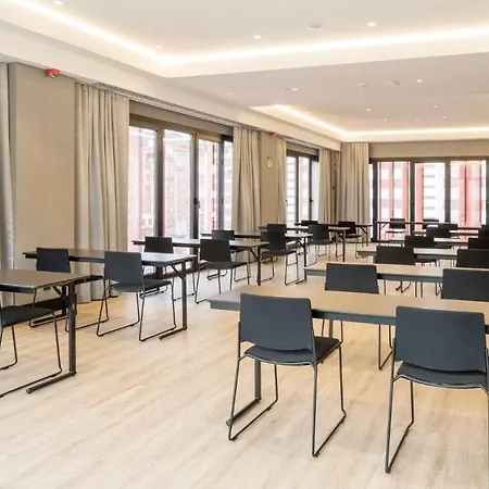 Hotel Ilunion San Mames 4*
